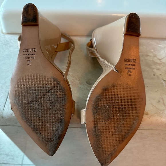 Pointed toe wedge - Picture 2 of 3